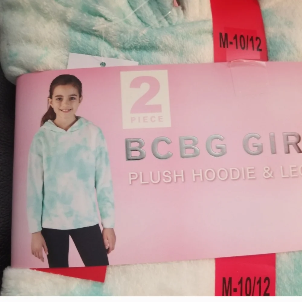 BCBG questions leave